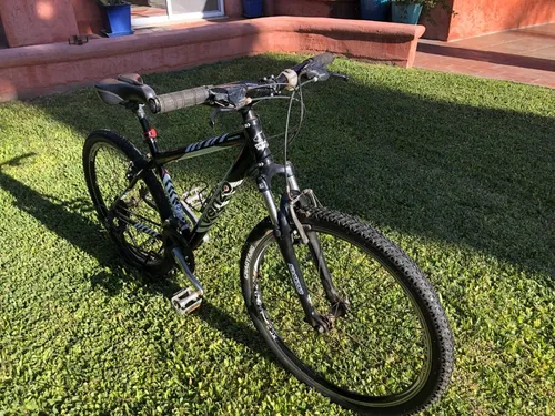 Bicicleta Mountain Bike Venzo Ahead Rodado 26 Usada Pilar en venta