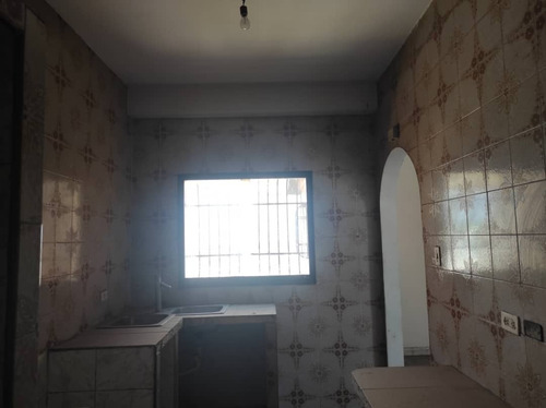 Imagen 9 de 10 de Alquiler De Aparatento En Maracay - Inmobiliaria Maggi Cod. 901