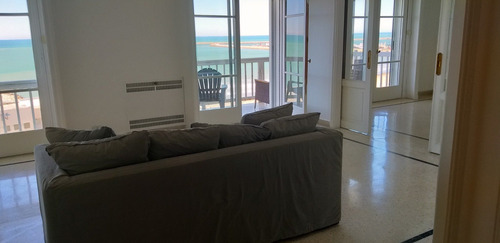 Imagen 9 de 30 de Piso De 3 Ambientes C/ Escritorio - Playa Grande - Vista Al Mar -