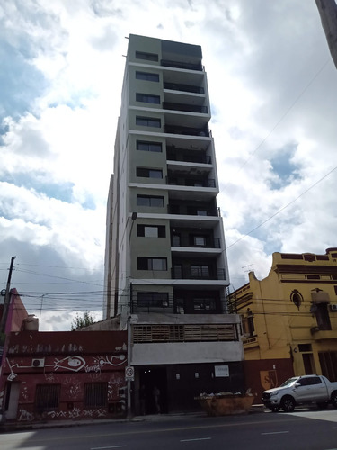 Entrega 2024. Departamento 2 Ambientes 45 M2 Con Balcón - Fideicomiso Av. Belgrano 1282 Avellaneda.. 