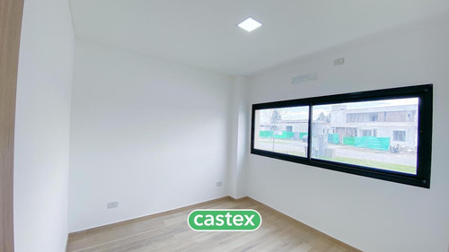 Imagen 4 de 30 de Casa En Venta En Barrio Plaza, Terralagos, Canning