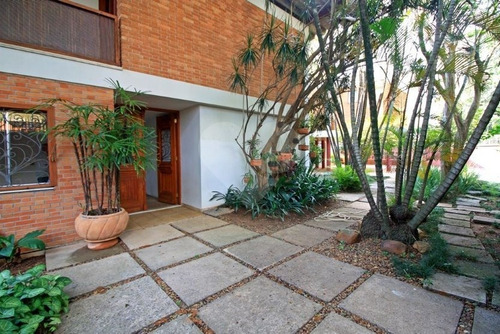 Casa Maravilhosa Em Terreno De 1.020,00 M2 Próxima A Praça Do Por Do Sol - 353-im314125