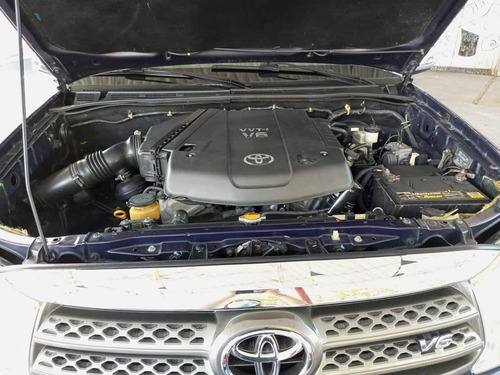 Imagen 11 de 12 de Toyota Fortuner