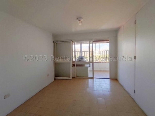 Imagen 10 de 17 de Penthouse En Venta Los Jardines Urb San Jacinto, Maracay 23-20479 Hc