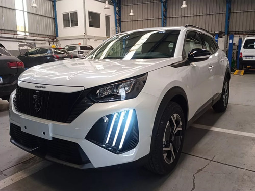 Peugeot 2008 1.0T Allure
