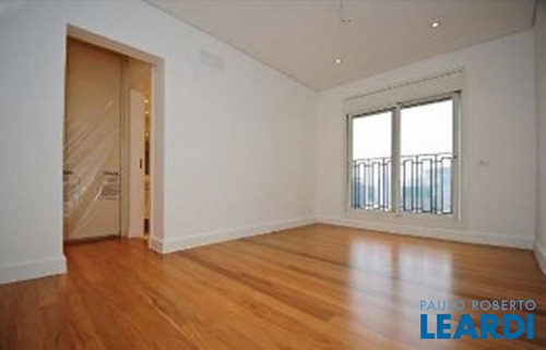 Imagem 6 de 11 de Apartamento - Itaim Bibi - Sp - 583144