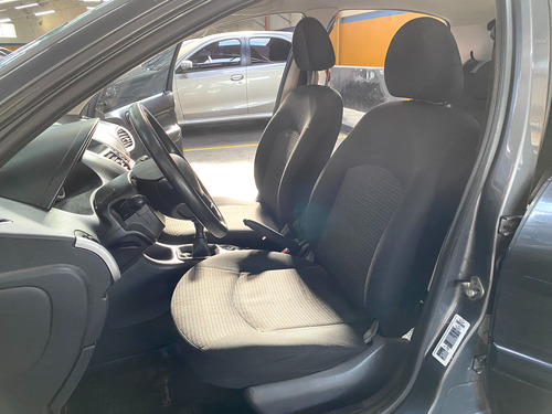 Peugeot 207 1.4 Active 75cv