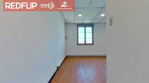 Oficina De 20m2/ Providencia/ Metro Salvador