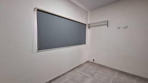 Casa A La Venta, Dos Habitaciones.