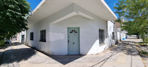 Casa En Venta Zona Centro Sur, Neuquén Capital.