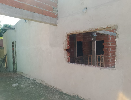 Amplia Casa En Venta Dueño Directo En Florencio Varela