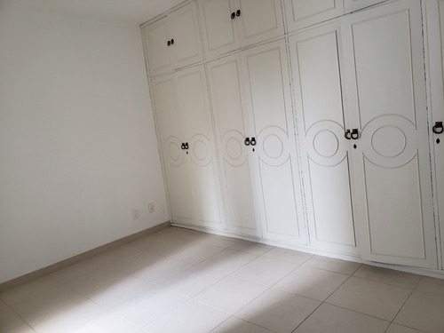 Imagem 15 de 20 de Apartamento Residencial Para Venda No Jardim Apipema, 4/4, Sendo 01 Suíte, 01 Salas, Cozinha, Sanitário Social, Área De Serviço - Ap00675 - 68351639