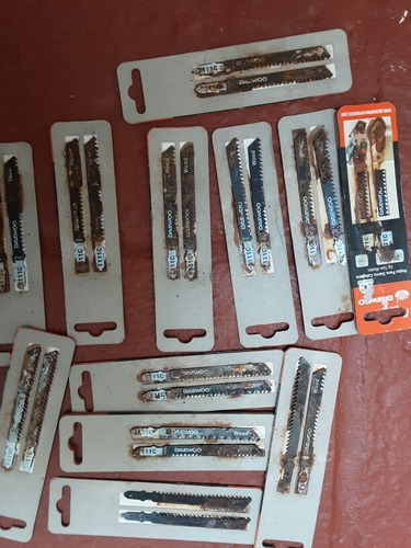 Son 24 Hojas De Caladora $ 200
