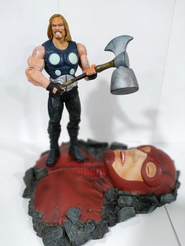 Marvel Select Ultimate Thor Año 2004 