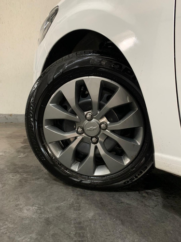 Chevrolet Onix HEV/ JOY BLACK