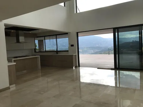 Casa Campestre En Venta En San Isidro. Cod V14418