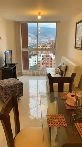 Arriendo Apartaestudio Amoblado En Laureles- Medellin