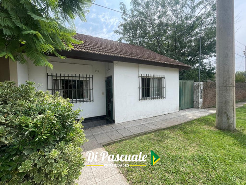 Venta Ph Tipo Casa 3 Ambientes Con Patio Y Garage - Lujan