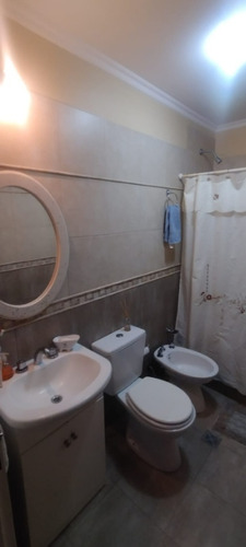 Casa En Venta En Barrio Sarmiento