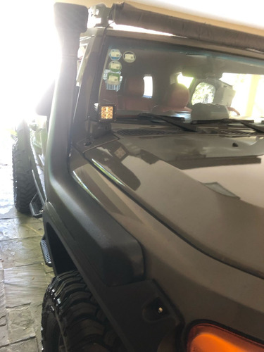 Toyota Fj Cruicer 2011