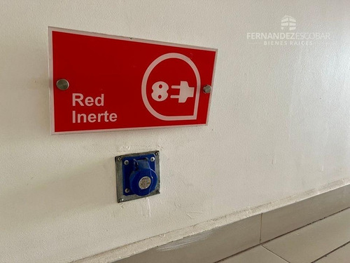 San Felipe - Se Vende Box Centro Medico Integral Aconcagua