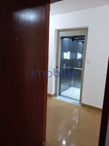 Imagem 13 de 13 de Apartamento 2 Dormitórios No Centro... - 1594