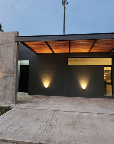 Casa En Venta Pilar Del Este(barrio Santa Emilia)zona Norte