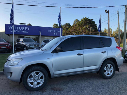 Toyota Rav4 2.4 4x2 At 2010