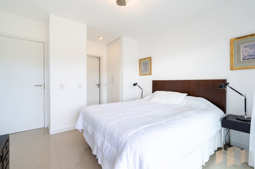 Imagen 26 de 28 de Apartamento De Tres Dormitorios En Suite En Venta Con Vista El Mar En Primera Línea Playa Brava