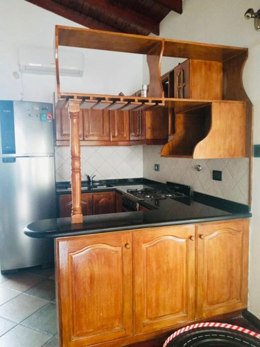 Imagen 5 de 20 de Casa Tipo Ph En Venta De 3 Ambientes Completamente Reciclada En Banfield