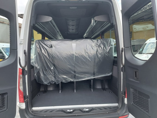 Imagem 7 de 14 de Van Sprinter 516 2020 0km 18 Lugares Executiva Extra Longa