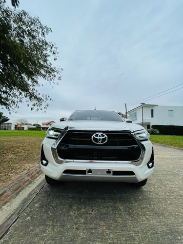 Imagen 4 de 9 de Toyota Hilux Camioneta 0 Kilómetr 2021