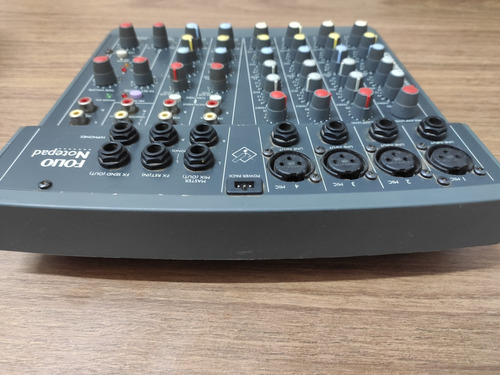 Mesa De Som Spirit By Soundcraft - Folio Notepad - Sem Fonte (Usado)