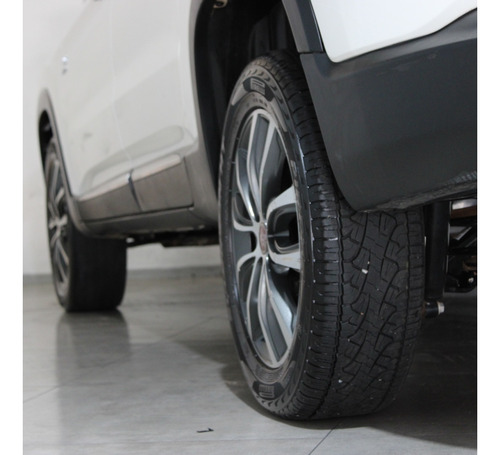 Fiat Toro 2.0 16V TURBO DIESEL VOLCANO 4WD AT9