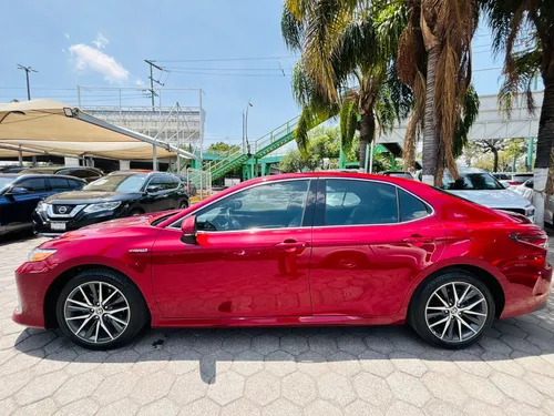 Toyota Camry 2.5 Xle Navegación At