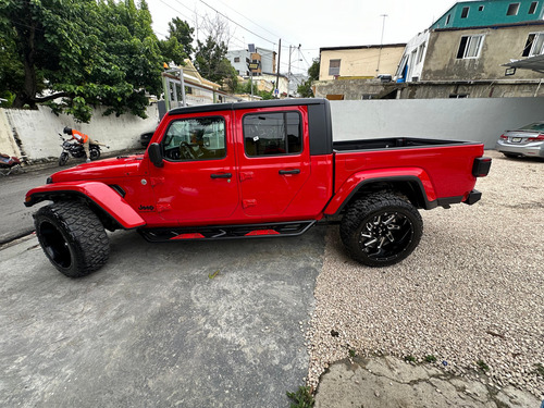 Jeep Gladiator Sport S 2021