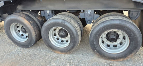 Graneleira Facchini 2021 13.50mt 1.80alt Tampas C/pneus 2i05