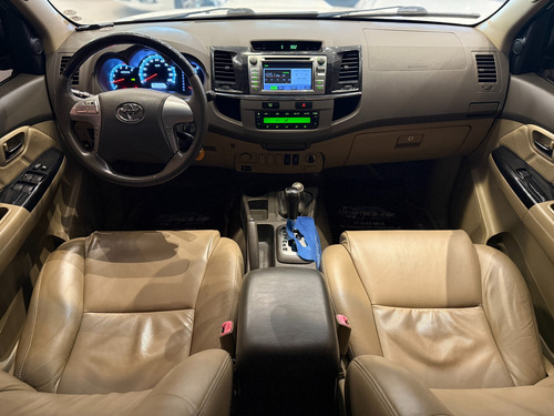Toyota SW4 3.0 Srv 5l 4x4 Aut. 5p 171 hp