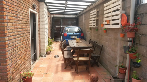 Venta, Malvin , 5 Dormitorios, Barbacoa , Divina Casa