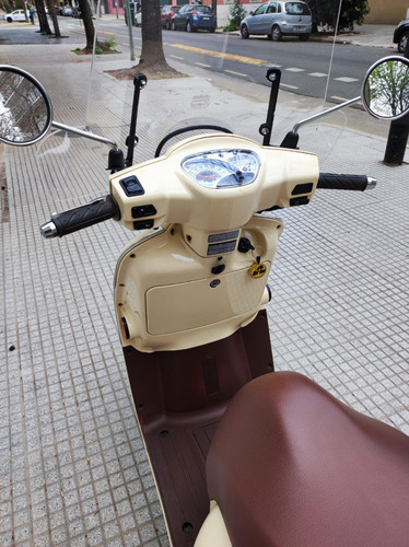 Kymco Like 200 Inyeccion Excelente Estado !!!