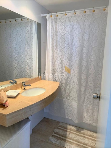 Imagen 22 de 30 de Apartamento En Alquiler De Verano -playa Brava