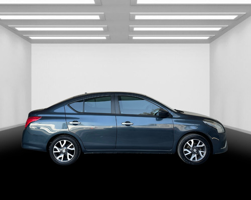 Nissan Versa 1.6 Exclusive L4 At
