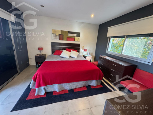 Casa En Venta 5 Ambientes Barrio Cerrado Altos Del Sol, Villa Udaondo