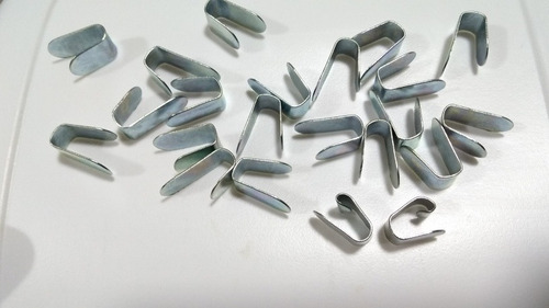 Imagen 8 de 9 de Grampas Tipo C Para Vidrio ,cuadros Marqueria X 100 U.