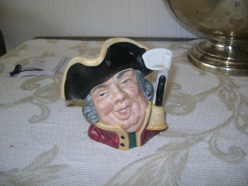 Jarra Royal Doulton Town Crier Estilo 1 Small Medioporcelana