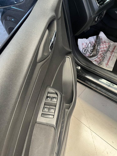 Chevrolet Onix 1.4 MPFI LTZ 8V