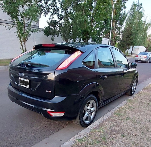 Imagen 6 de 10 de Ford Focus 1.8 Tdci 4 P 2010