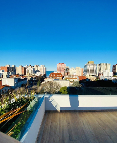 Imagen 13 de 22 de Venta Eg12 Playa Grande Terraza De 84 M2