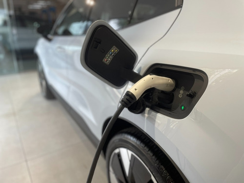 Volvo EX30 69 KW ELÉTRICO ULTRA