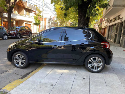 Peugeot 208 1.6 Feline 2014